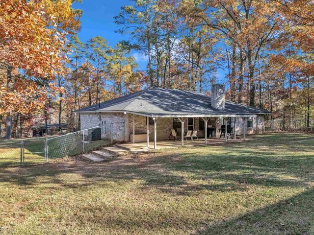 341 Forest Lake, Longview, TX 75605