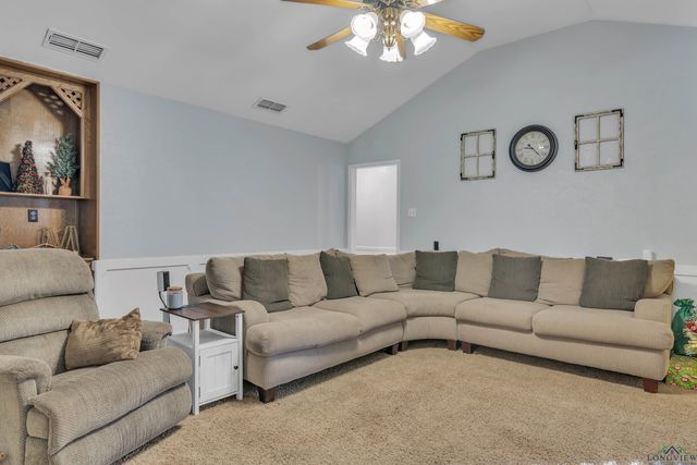 341 Forest Lake, Longview, TX 75605