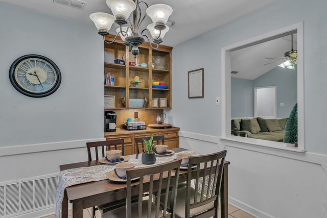 341 Forest Lake, Longview, TX 75605