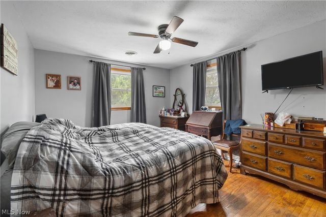 5235 Nave Street SW, Canton, OH 44706