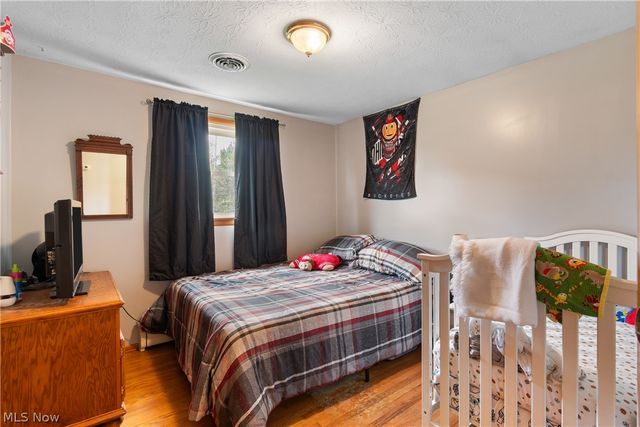 5235 Nave Street SW, Canton, OH 44706