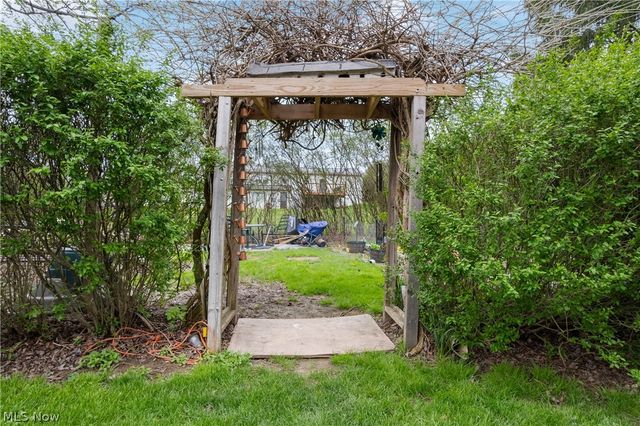 5235 Nave Street SW, Canton, OH 44706