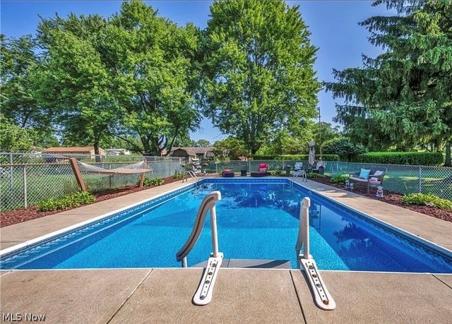 5235 Nave Street SW, Canton, OH 44706