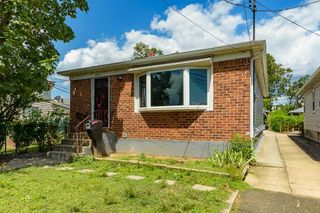 11221 148th Street, Jamaica, NY 11435