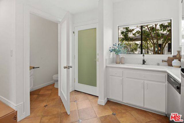 2500 Abbot Kinney Boulevard 7, Venice, CA 90291