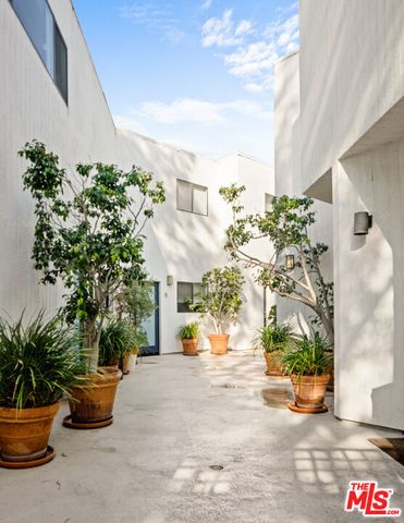 2500 Abbot Kinney Boulevard 7, Venice, CA 90291