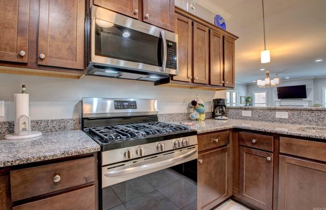 291 Mountain Terrace Circle, Maumelle, AR 72113