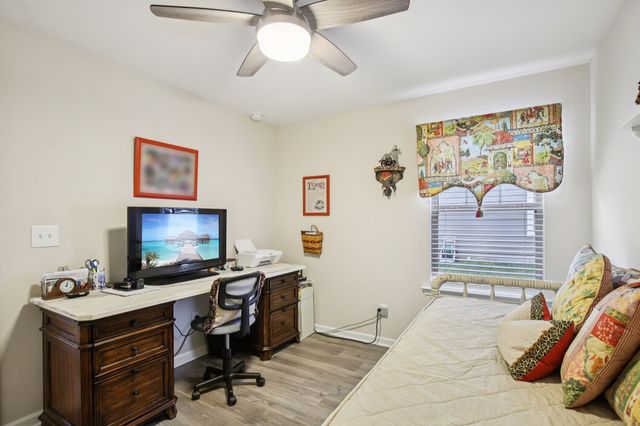 555 High Echelon Cir, Smyrna, TN 37167