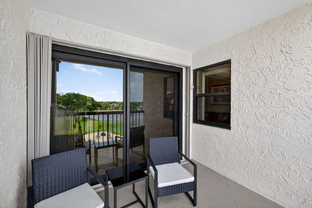 364 Golfview Road 506, North Palm Beach, FL 33408