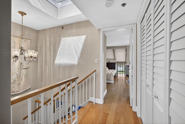 364 Golfview Road 506, North Palm Beach, FL 33408