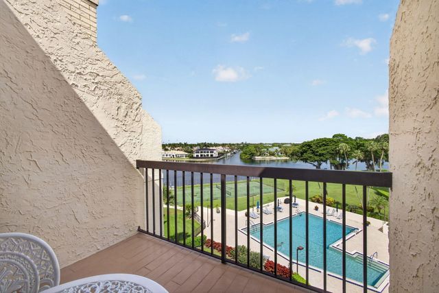 364 Golfview Road 506, North Palm Beach, FL 33408