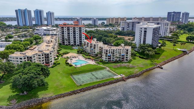 364 Golfview Road 506, North Palm Beach, FL 33408