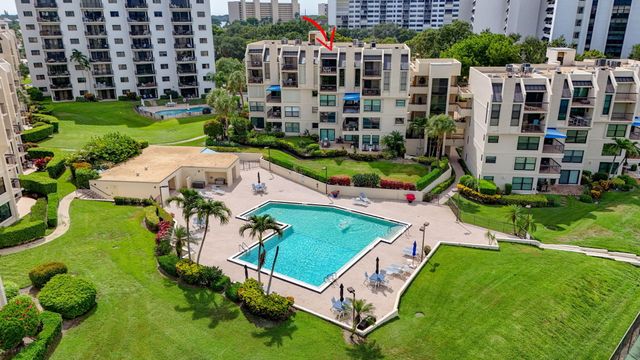 364 Golfview Road 506, North Palm Beach, FL 33408