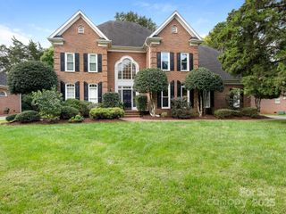1723 Dove Cottage Drive, Charlotte, NC 28226
