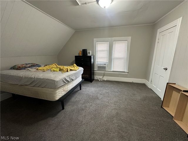 875 E 154th Street, Cleveland, OH 44110