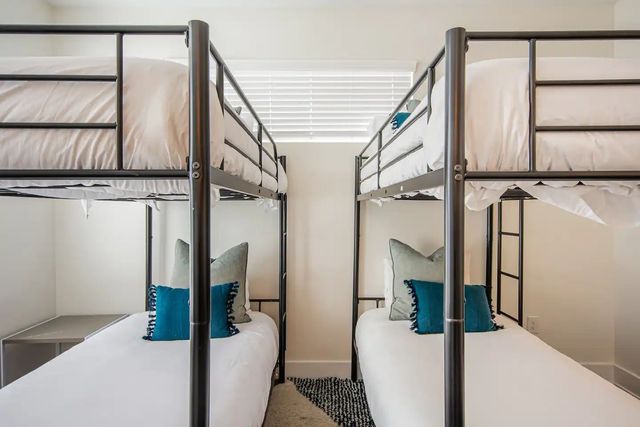 2410 Meharry Blvd Apt 9, Nashville, TN 37208