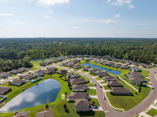 5980 CROSBY LAKE Way E, Macclenny, FL 32063
