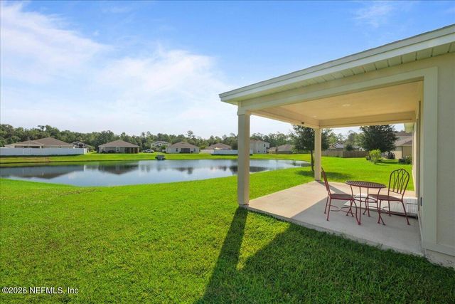 5980 CROSBY LAKE Way E, Macclenny, FL 32063