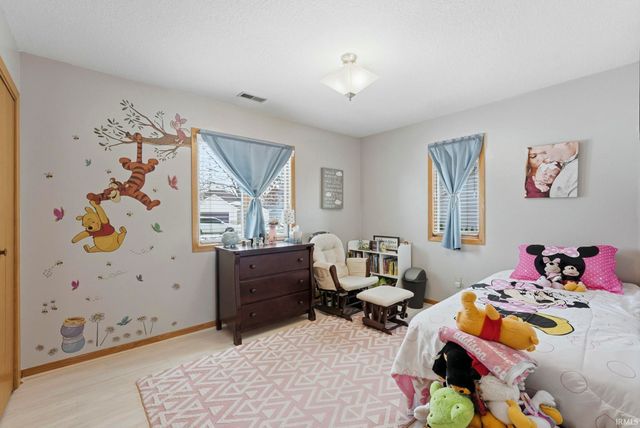 2303 Meadowsweet Court, Fort Wayne, IN 46808