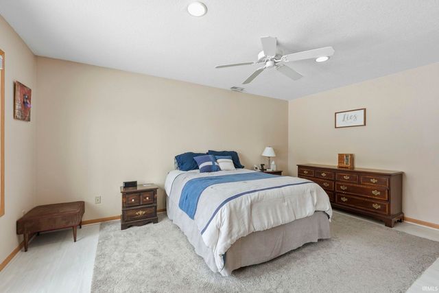 2303 Meadowsweet Court, Fort Wayne, IN 46808