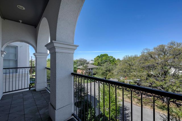 6826 Bellgreen Drive, Houston, TX 77030