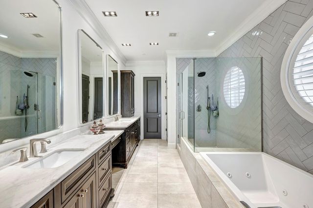 6826 Bellgreen Drive, Houston, TX 77030