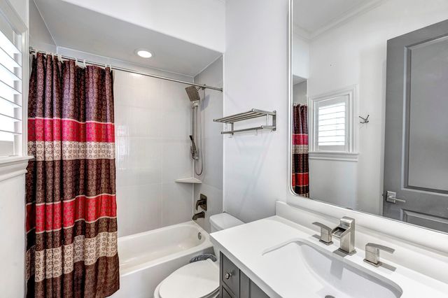 6826 Bellgreen Drive, Houston, TX 77030