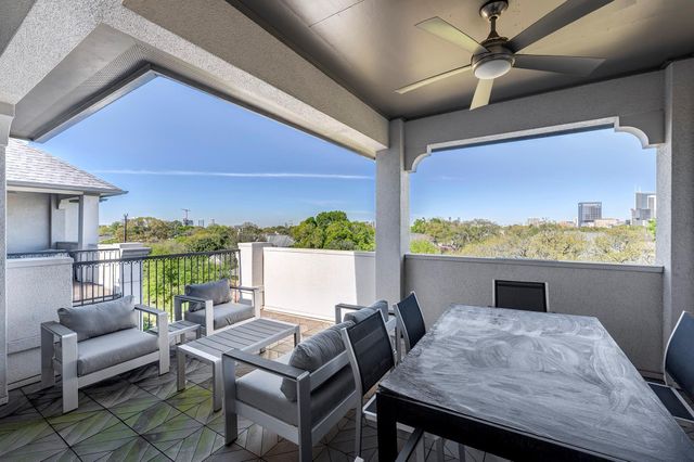 6826 Bellgreen Drive, Houston, TX 77030