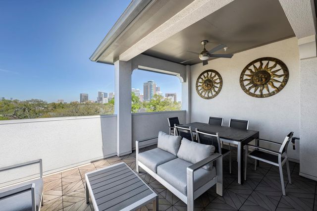 6826 Bellgreen Drive, Houston, TX 77030