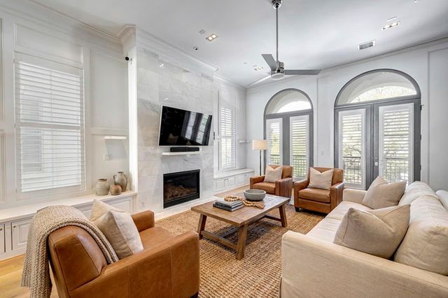 6826 Bellgreen Drive, Houston, TX 77030