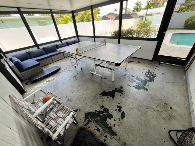 2217 NW 4th Avenue, Wilton Manors, FL 33311