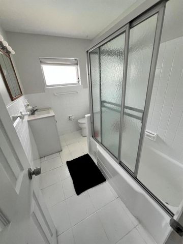 2217 NW 4th Avenue, Wilton Manors, FL 33311