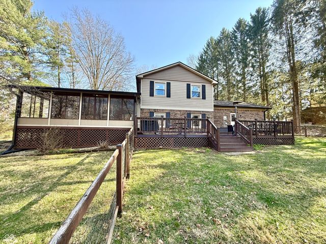 442 W Edgewood Drive, Danville, IN 46122