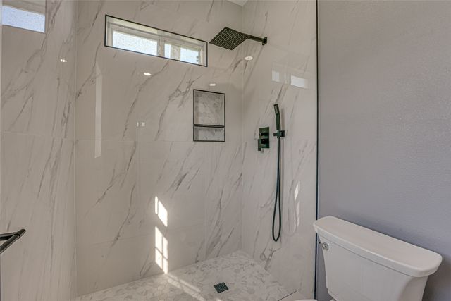 8064 County Road 1040, Rice, TX 75155