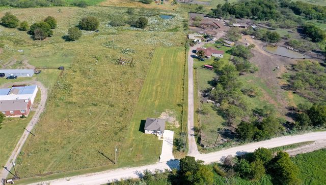 8064 County Road 1040, Rice, TX 75155