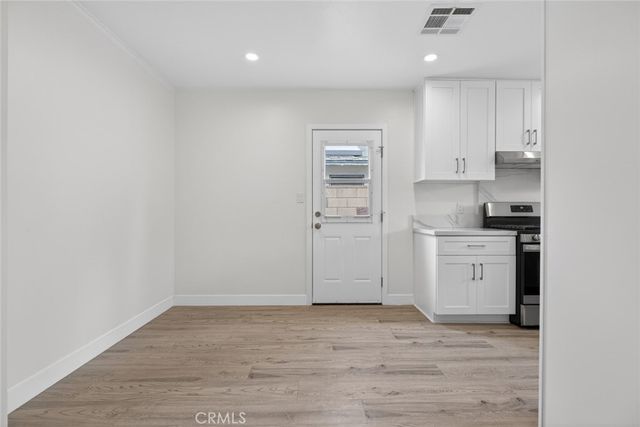 7359 Louise Avenue, Van Nuys, CA 91406