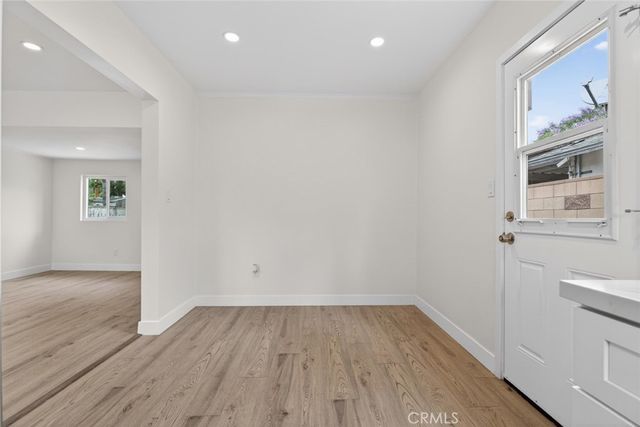 7359 Louise Avenue, Van Nuys, CA 91406