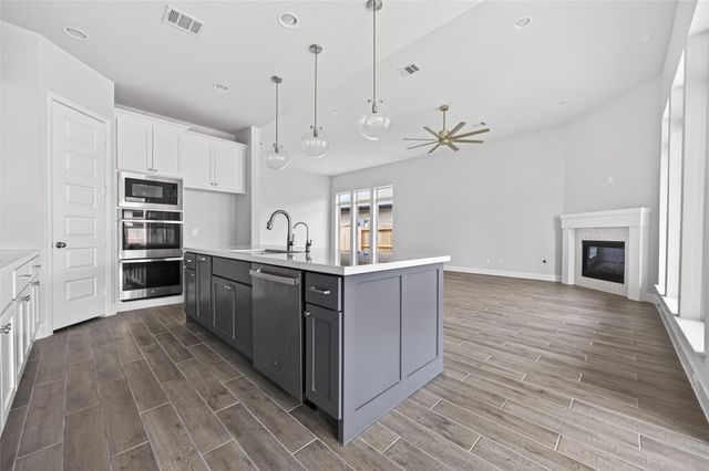 26310 E Meadow Bliss Way, Hockley, TX 77447