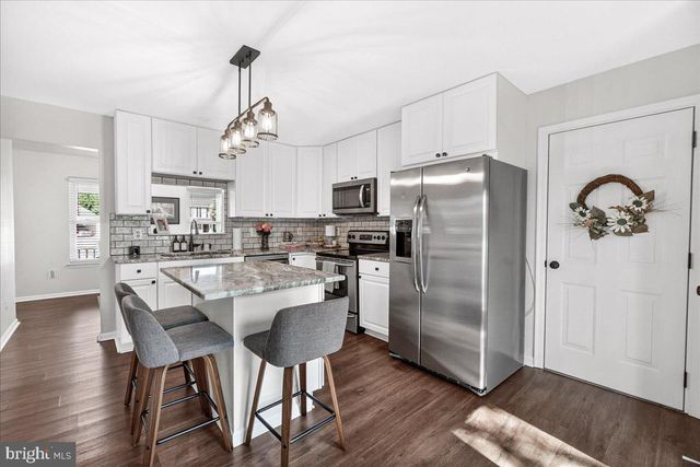 98 PLEASONTON CT, Frederick, MD 21702