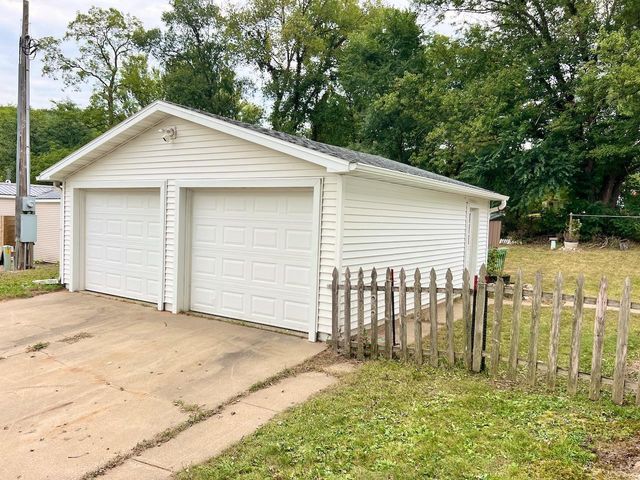 1281 Center Lane, Richland Center, WI 53581