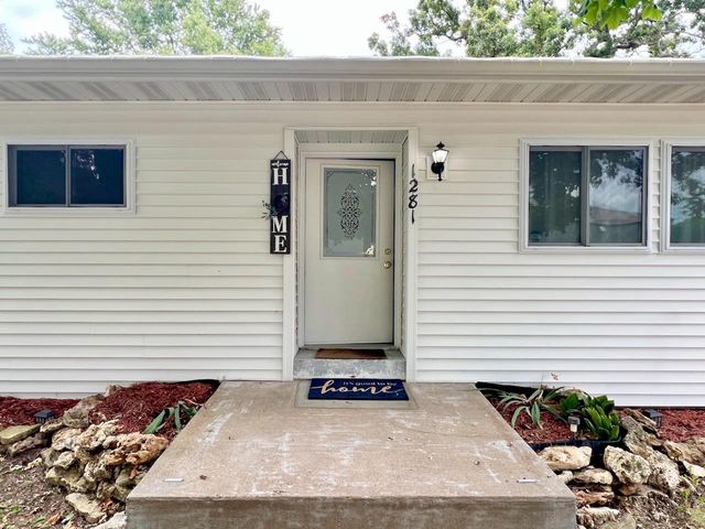 1281 Center Lane, Richland Center, WI 53581