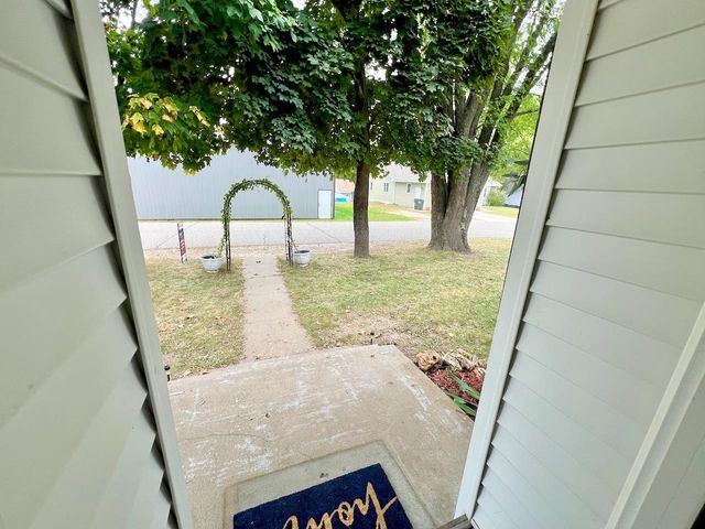 1281 Center Lane, Richland Center, WI 53581