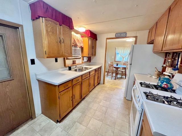 1281 Center Lane, Richland Center, WI 53581