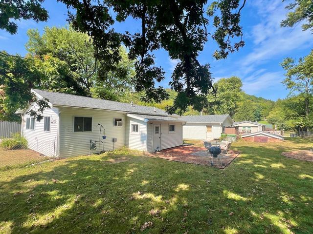 1281 Center Lane, Richland Center, WI 53581