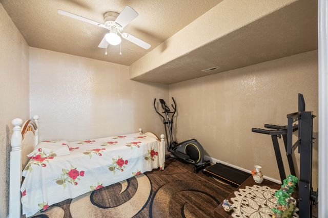 9665 Red Sunset Court, West Des Moines, IA 50266