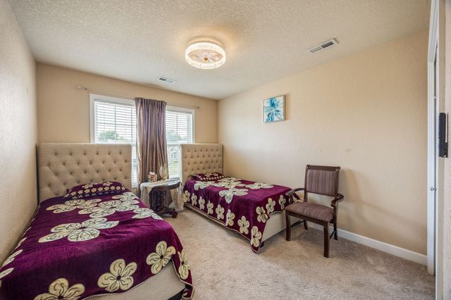 9665 Red Sunset Court, West Des Moines, IA 50266