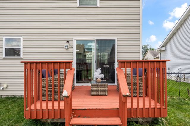 9665 Red Sunset Court, West Des Moines, IA 50266