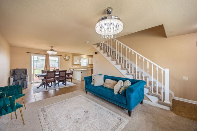 9665 Red Sunset Court, West Des Moines, IA 50266