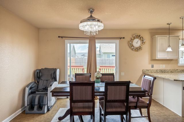 9665 Red Sunset Court, West Des Moines, IA 50266