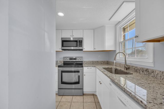 1025 Carolina Rd Apt D3, Conway, SC 29526